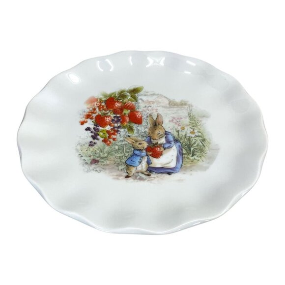 Beatrix Potter Peter & Momma Rabbit Easter 10.5" Dessert Cake Stand Pedestal - Picture 2 of 7
